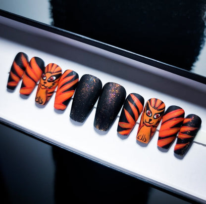 Custom Press on Nail set (DM me a photo or description before placing order)