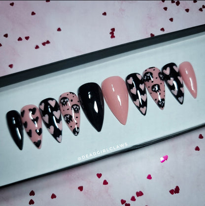 Heart Skulls Press on Nail Set