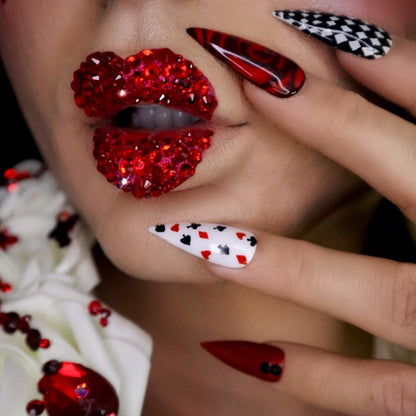 Paint the Roses Red Press on Nail Set